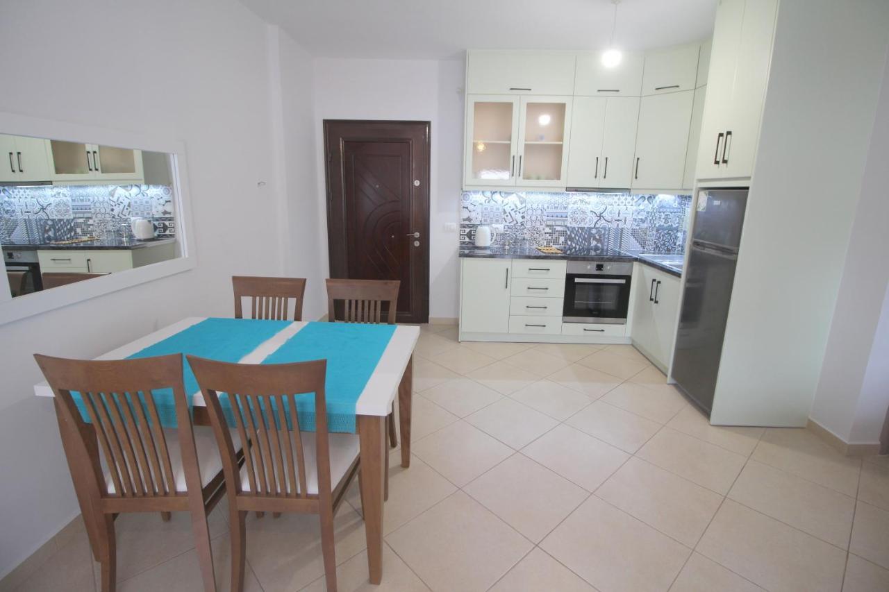 Kosta'S City Apartment ซารานเดอ ภายนอก รูปภาพ